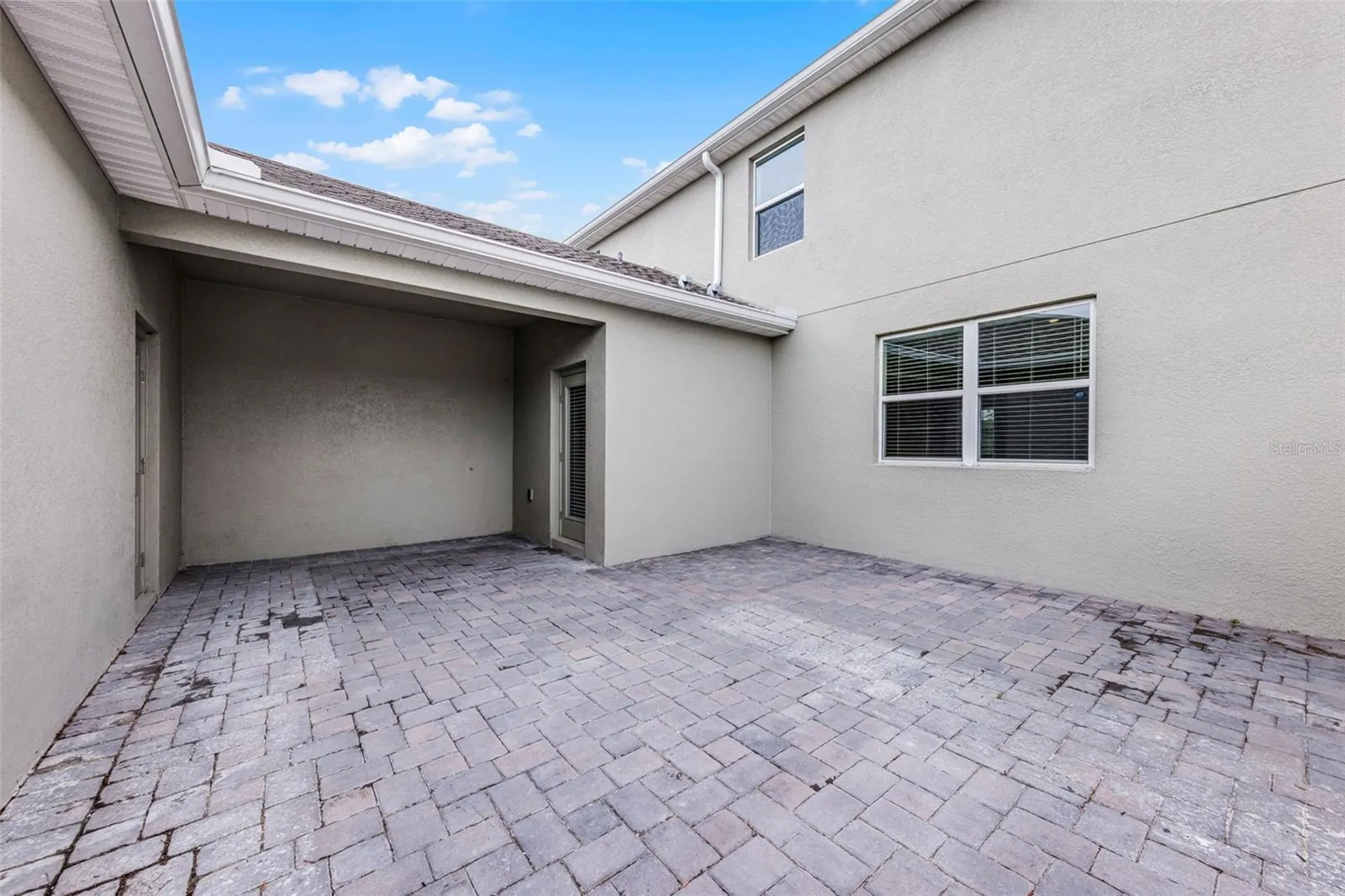 2563 Relaxing Lane Kissimmee FL 34744