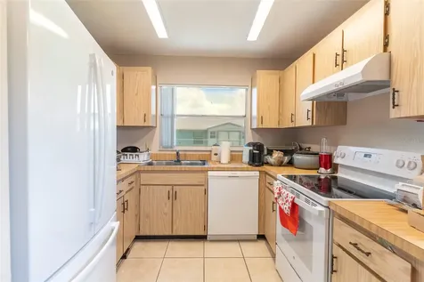 443 Ball Court Kissimmee FL 34759