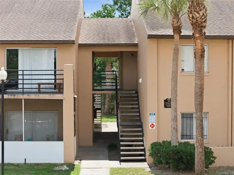5219 Via Hacienda Circle Orlando FL 32839