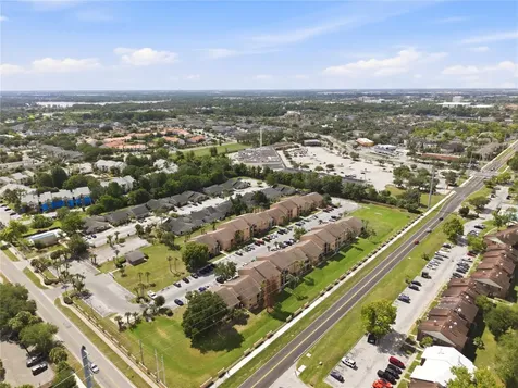 5219 Via Hacienda Circle Orlando FL 32839