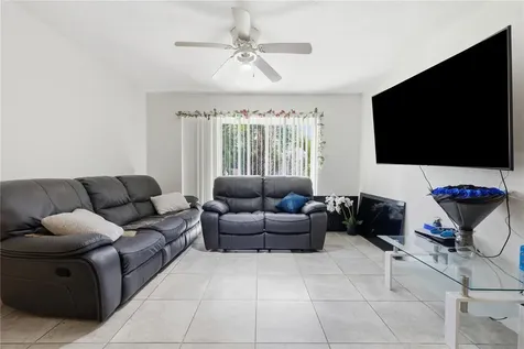 5219 Via Hacienda Circle Orlando FL 32839