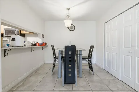 5219 Via Hacienda Circle Orlando FL 32839