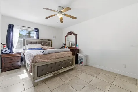 5219 Via Hacienda Circle Orlando FL 32839