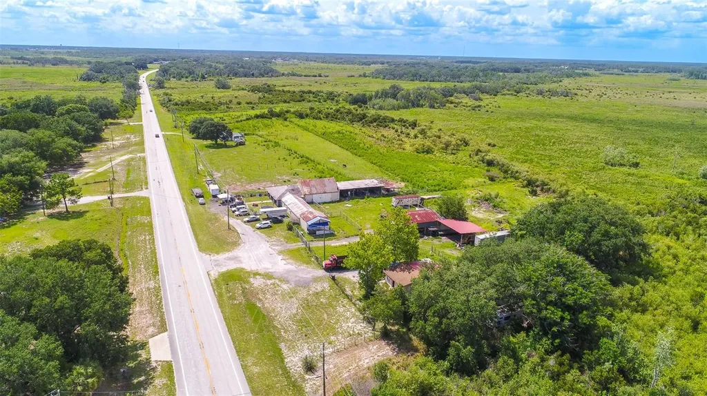 4706 County Road 557a Polk City FL 33868