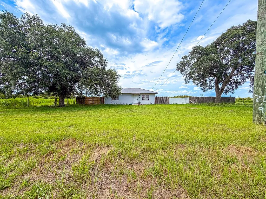 4706 County Road 557a Polk City FL 33868