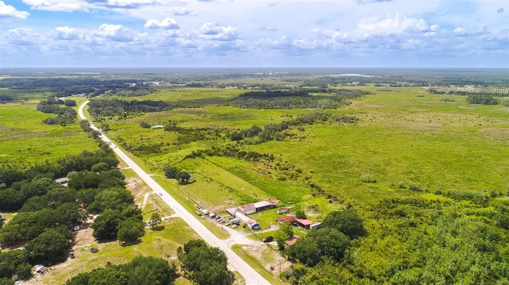4706 County Road 557a Polk City FL 33868