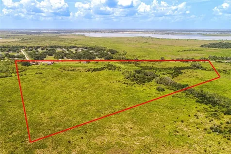 4706 County Road 557a Polk City FL 33868