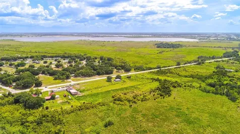 4706 County Road 557a Polk City FL 33868
