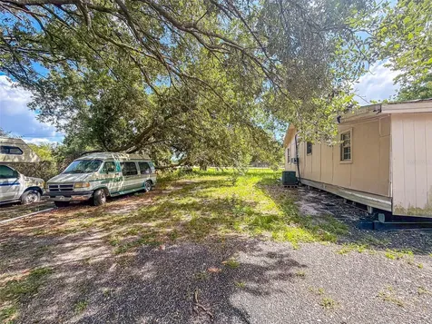 4706 County Road 557a Polk City FL 33868
