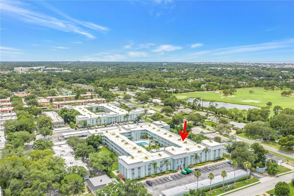 701 Poinsettia Road Belleair FL 33756