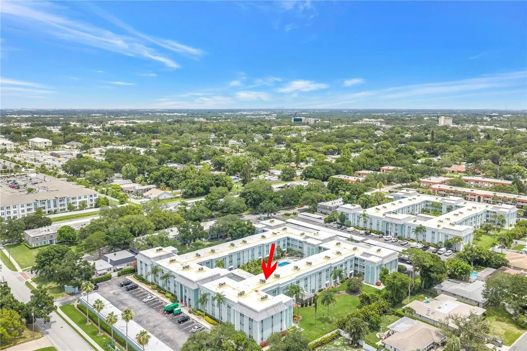 701 Poinsettia Road Belleair FL 33756