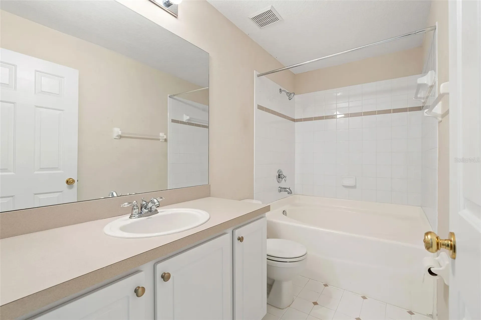 170 Coquina Bay Drive St Petersburg FL 33705