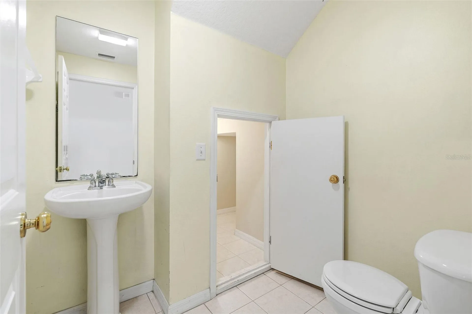 170 Coquina Bay Drive St Petersburg FL 33705