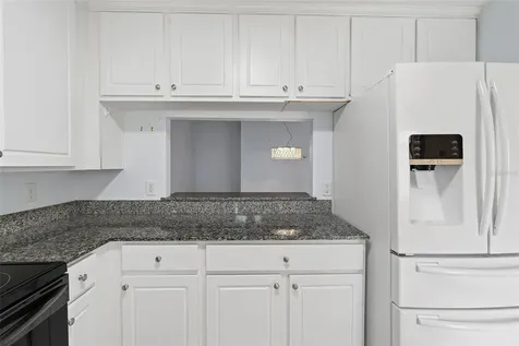 170 Coquina Bay Drive St Petersburg FL 33705