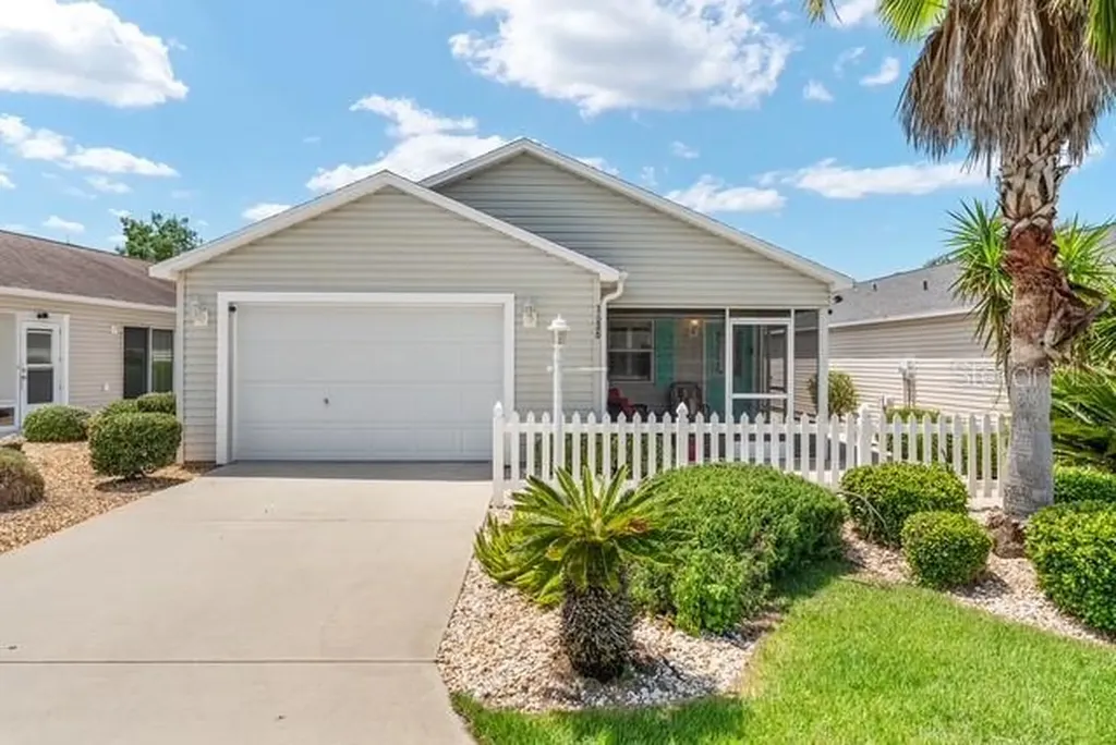 1636 Abasco Court The Villages FL 32162