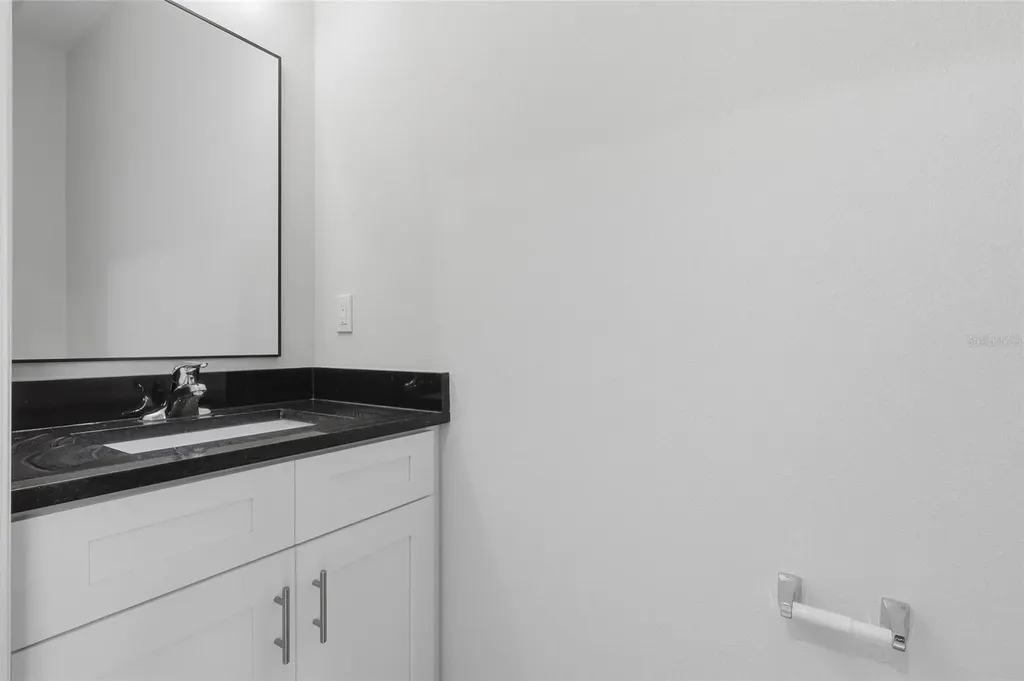 4369 Cambio Gardens Court Tampa FL 33610