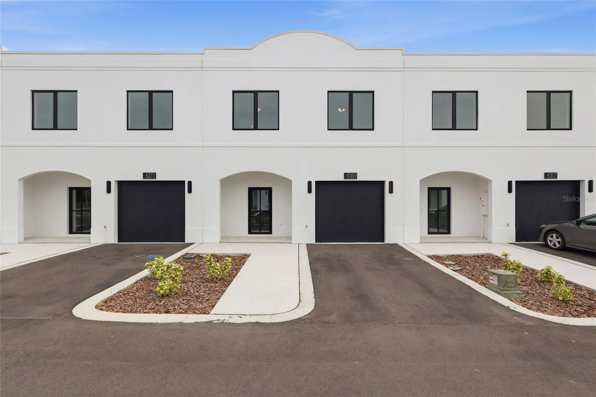 4369 Cambio Gardens Court Tampa FL 33610
