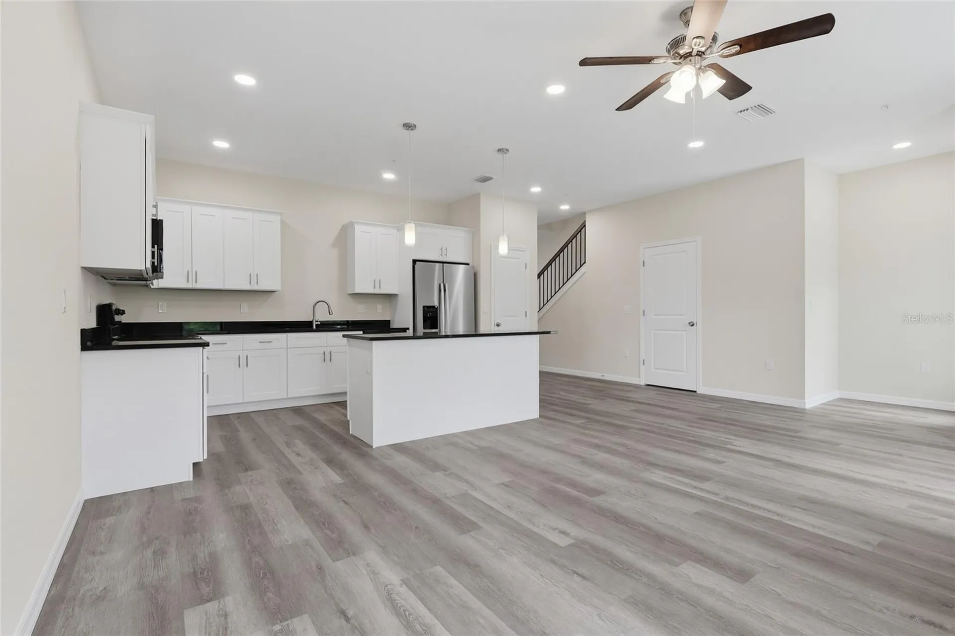 4369 Cambio Gardens Court Tampa FL 33610