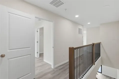 4369 Cambio Gardens Court Tampa FL 33610