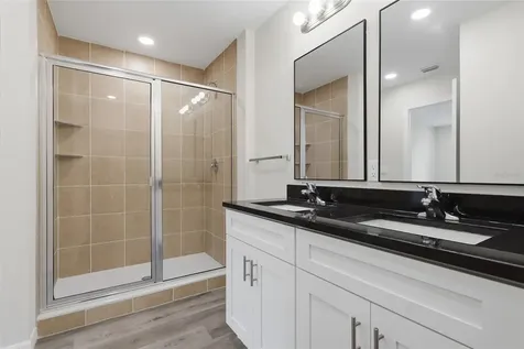 4369 Cambio Gardens Court Tampa FL 33610