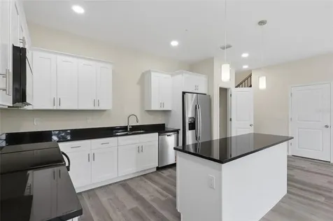 4369 Cambio Gardens Court Tampa FL 33610