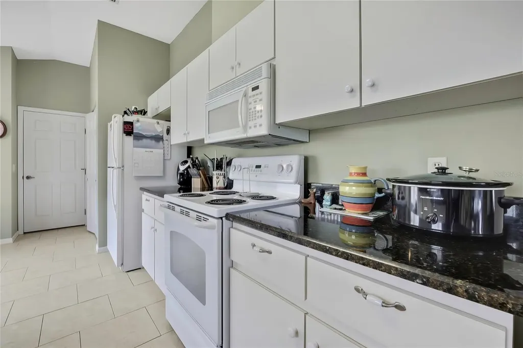 547 W Hillwood Path Beverly Hills FL 34465