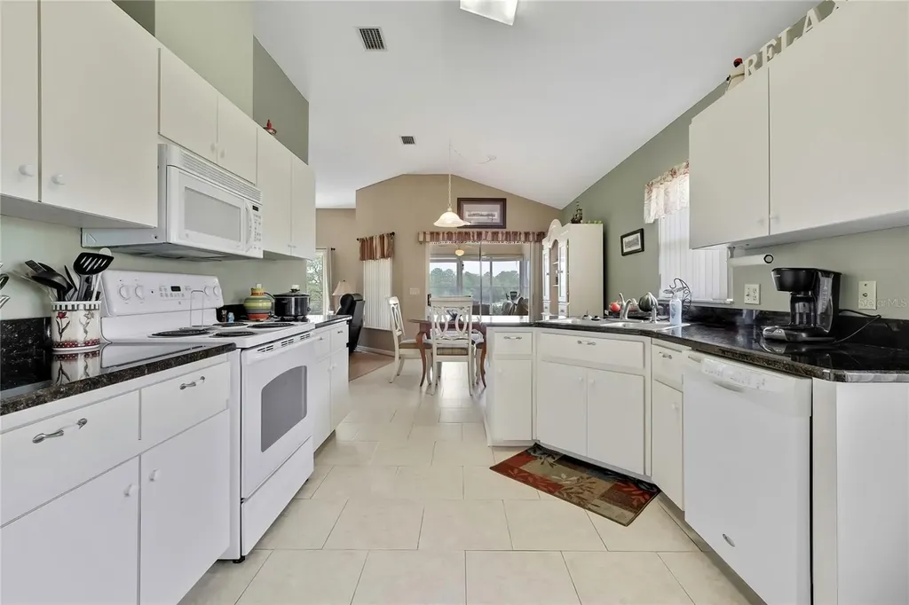 547 W Hillwood Path Beverly Hills FL 34465