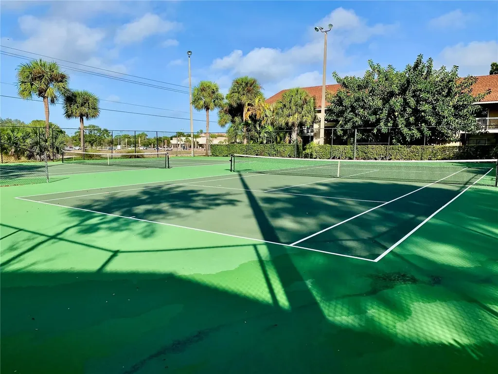4009 Crockers Lake Boulevard Sarasota FL 34238
