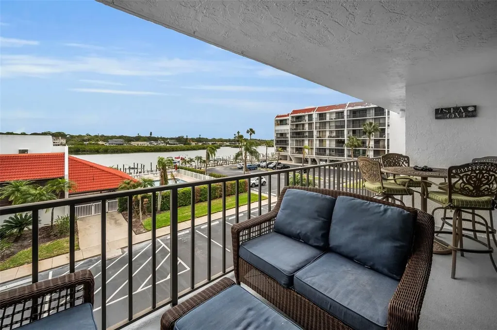 19111 Vista Bay Drive Indian Shores FL 33785