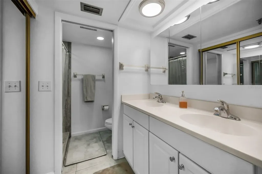 19111 Vista Bay Drive Indian Shores FL 33785