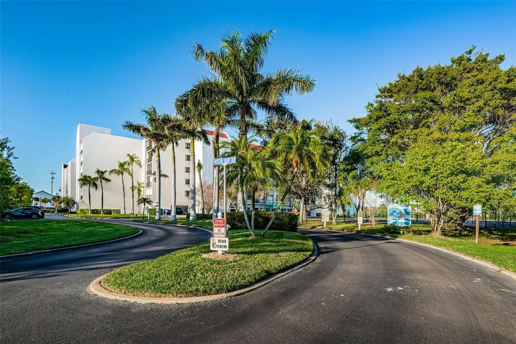 19111 Vista Bay Drive Indian Shores FL 33785