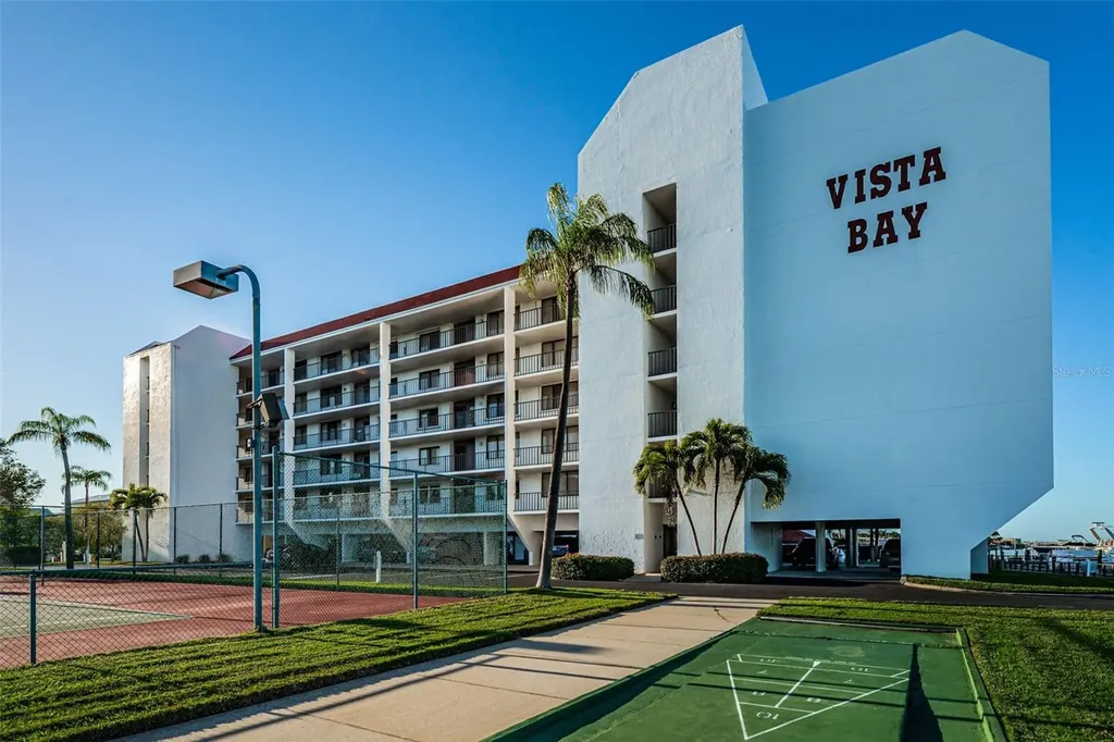 19111 Vista Bay Drive Indian Shores FL 33785