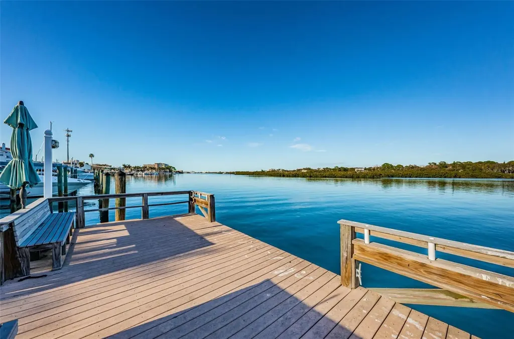 19111 Vista Bay Drive Indian Shores FL 33785