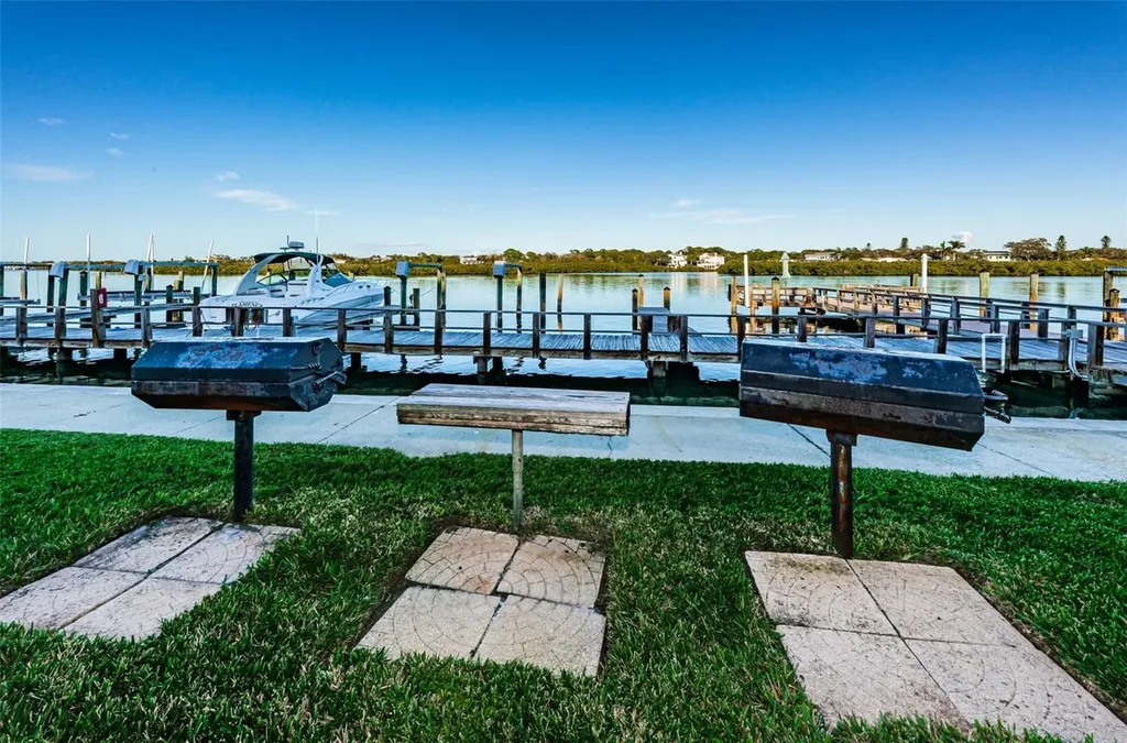 19111 Vista Bay Drive Indian Shores FL 33785