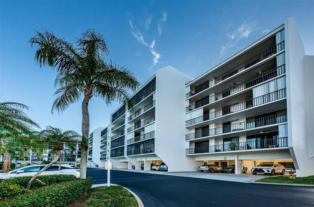 19111 Vista Bay Drive Indian Shores FL 33785
