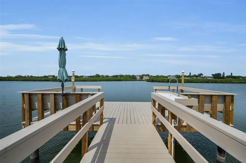 19111 Vista Bay Drive Indian Shores FL 33785