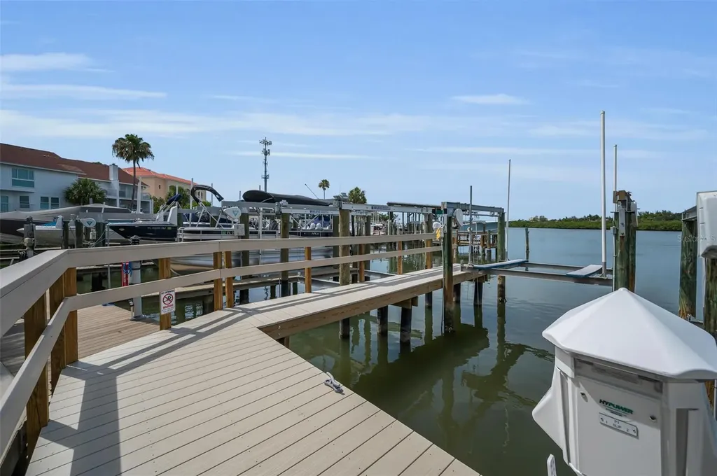 19111 Vista Bay Drive Indian Shores FL 33785