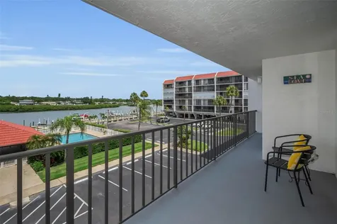 19111 Vista Bay Drive Indian Shores FL 33785