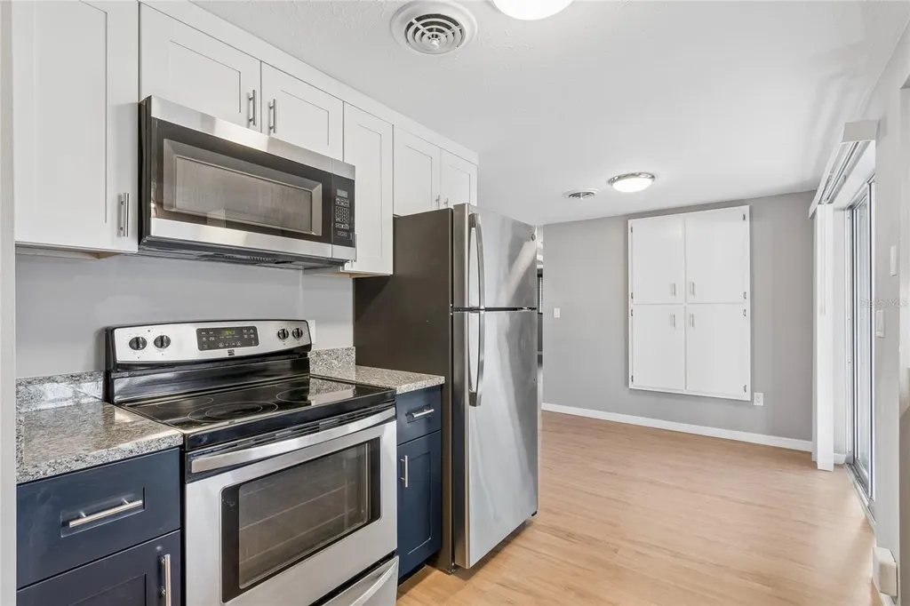 2348 Doud Street Sarasota FL 34231