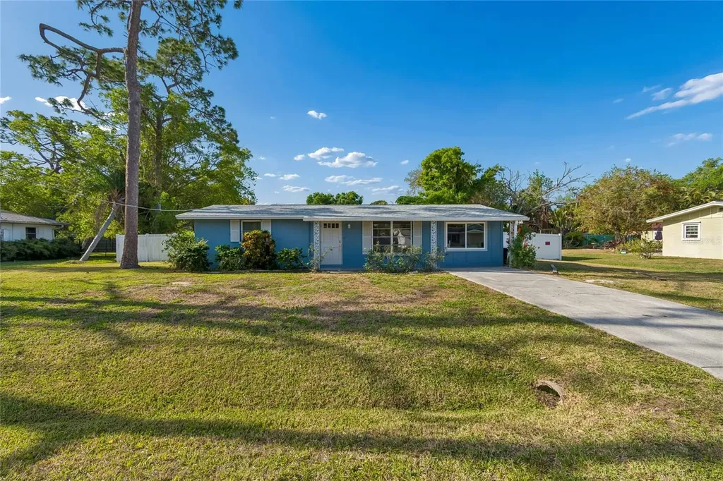 2348 Doud Street Sarasota FL 34231