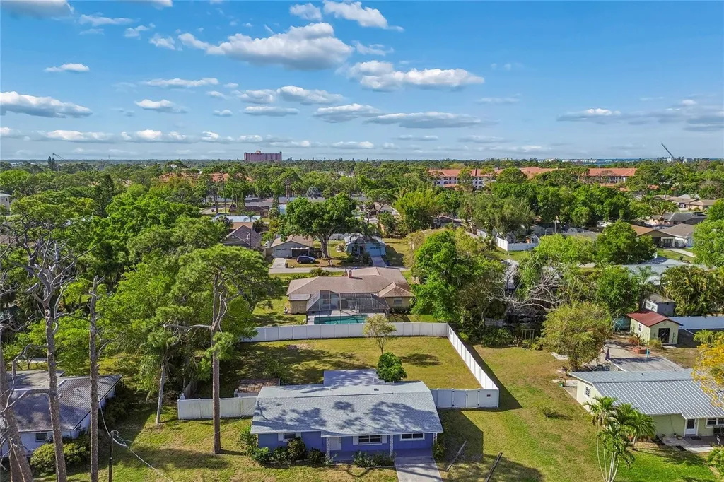 2348 Doud Street Sarasota FL 34231