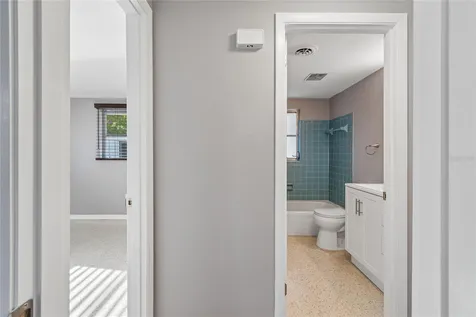 2348 Doud Street Sarasota FL 34231