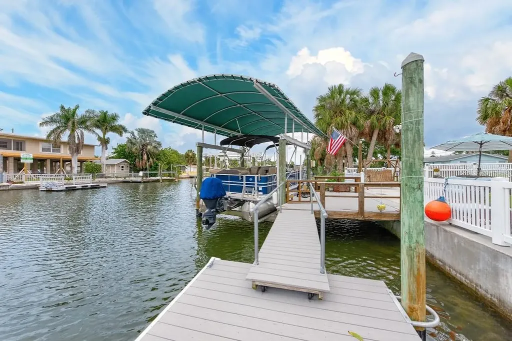 6801 Clark Street Hudson FL 34667