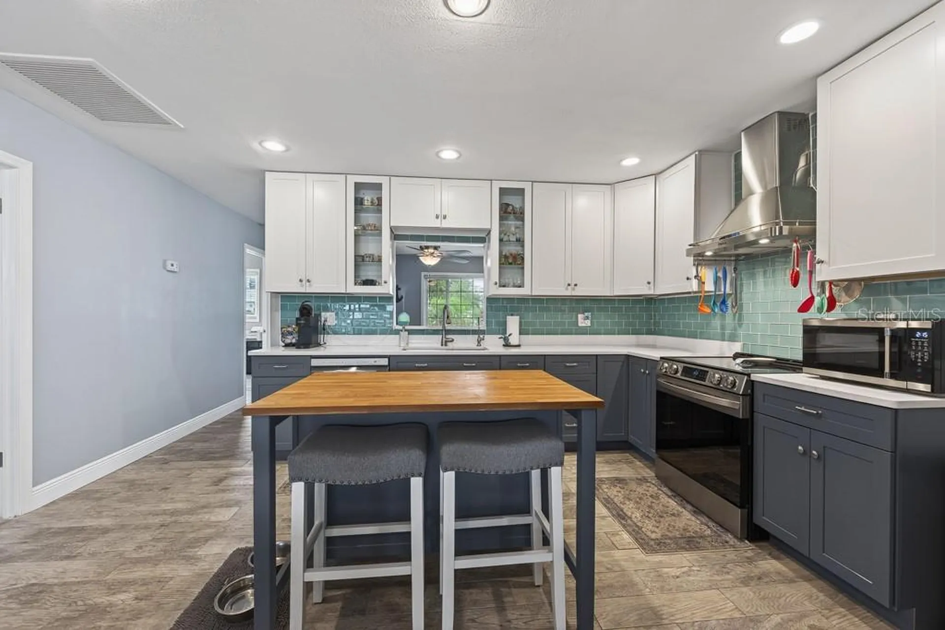 6801 Clark Street Hudson FL 34667