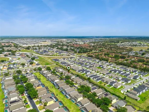 652 Highgate Park Boulevard Davenport FL 33897