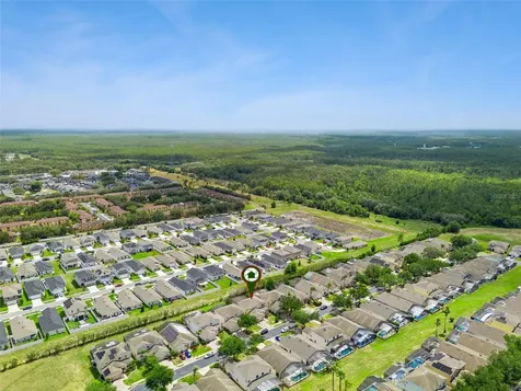 652 Highgate Park Boulevard Davenport FL 33897