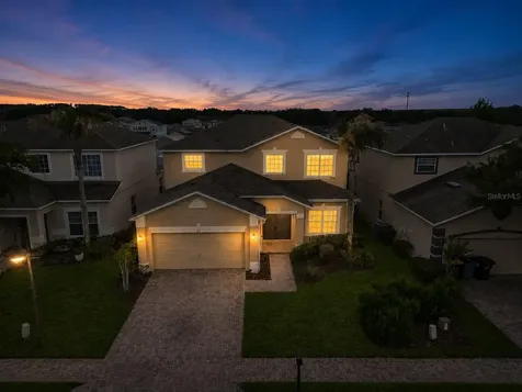 652 Highgate Park Boulevard Davenport FL 33897