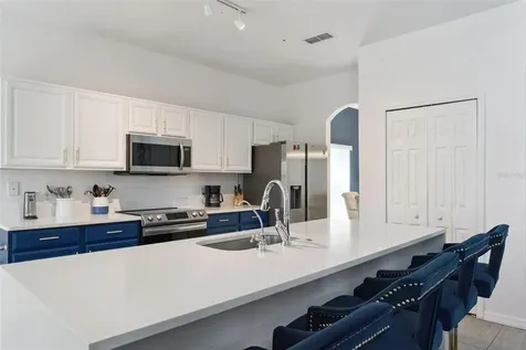 652 Highgate Park Boulevard Davenport FL 33897