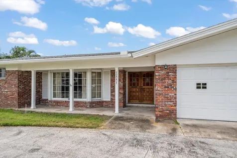 7962 9th Avenue S St Petersburg FL 33707