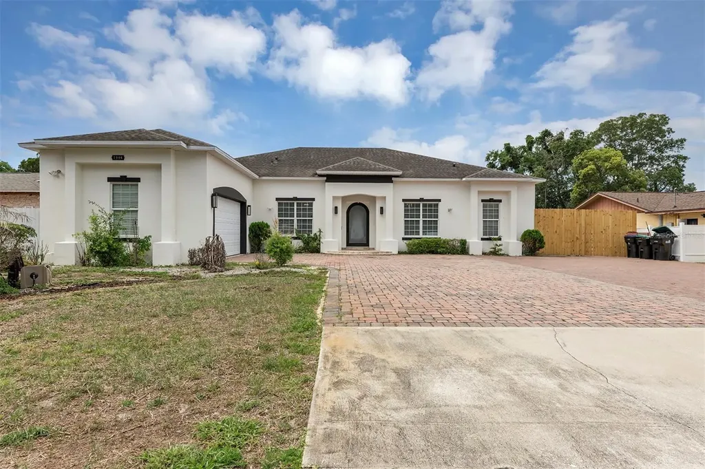 7906 Napoleon Street Orlando FL 32825